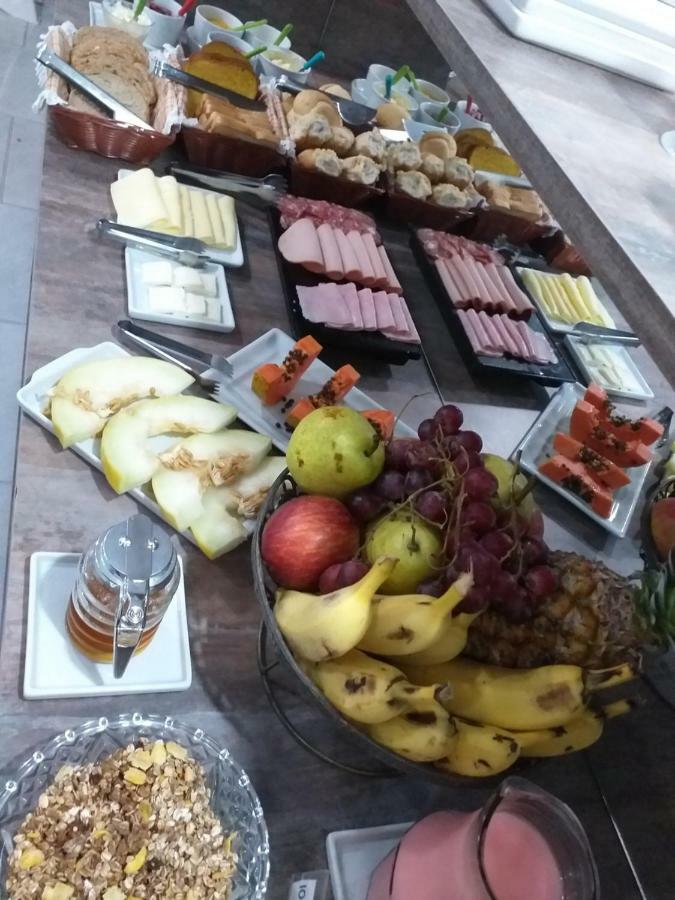 Pousada Encosta Do Vale กรามาโด ภายนอก รูปภาพ
